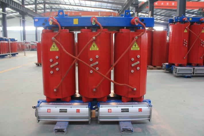 一般北京創(chuàng)聯(lián)匯通電氣全鋁的干式變壓器800kva價格是33900元，全銅的800kva干式變壓器價格是65000元。